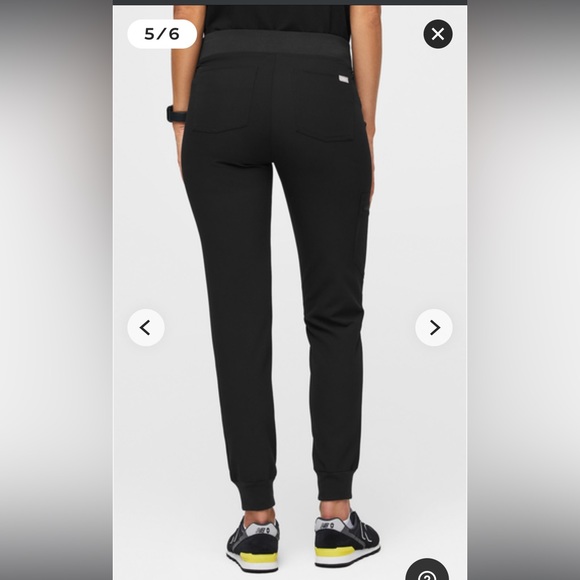 Figs Joggers - Picture 3 of 4